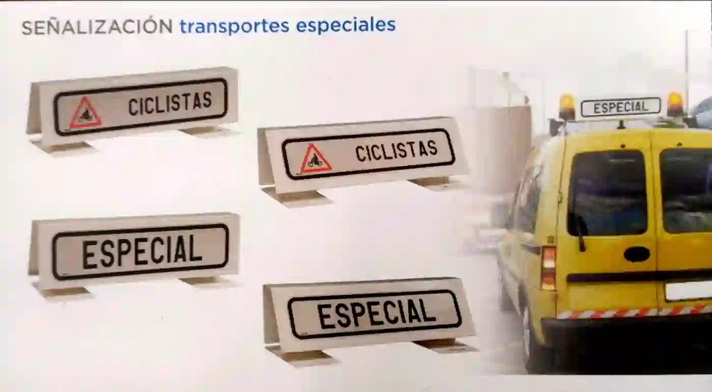 Señalización de transporte especial fabricada en Sevilla